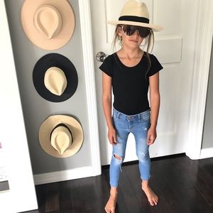 Old Navy distressed jegging jeans size 5